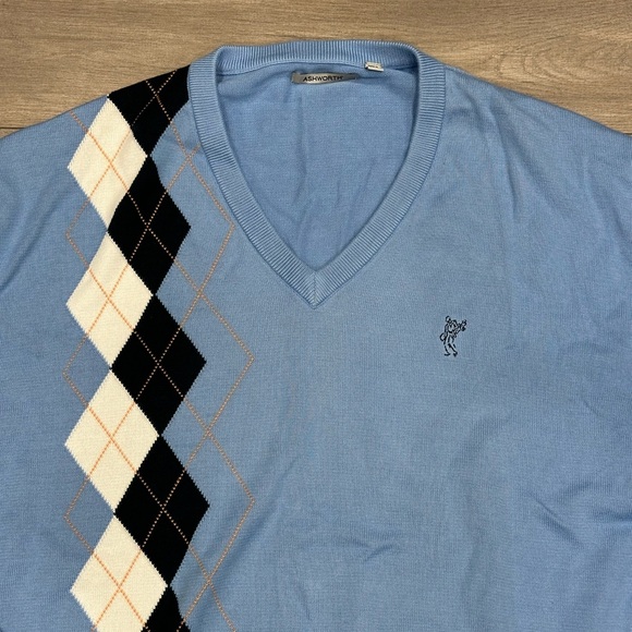 Ashworth Golf 2XL XXL V-Neck Sweater Argyle Light Blue White Black Diamond NWOT - Picture 5 of 7